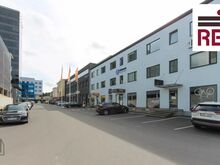 Tasuta parkimisega väike valamuga büroo Pärnu maantee ääres