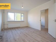 Renoveeritud korter väga hea asukohaga majas!