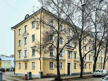 Renoveeritud maja Ameerika saatkonna kõrval