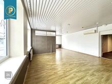 Nurgepealne, I korruse äripind, väiksemas ärihoones