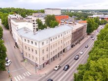 Kõrgete lagedega, rõduga korter kesklinnas!