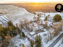 HEA LIGIPÄÄS, MERI 3KM, MAAKIVI SEINTEGA HOONE