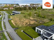 MÜÜA VÄGA HEA ASUKOHAGA ELAMUMAA VIIMSIS!