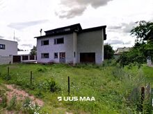 Krundil kinnine majakarp