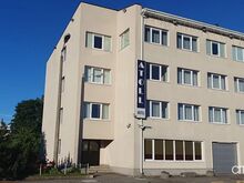 MÜÜA ARENDUSPOTENTSIAALIGA MAJUTUSHOONE