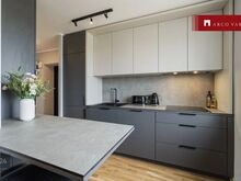 Renoveeritud korter koos kahe kõrvuti garaažiboksiga