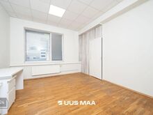 ÄRIPIND

Pakume üürile kaks 16 m² suurust kabinetti, mis asub hoone 3