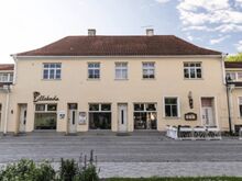 Kontor Kuressaare südames! Kommunaalid hinnas