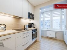 Müügile on tulnud ilus 4-toaline korter läbi maja planeeringuga, mis asub 5-korruselise majas 3