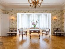 Renoveeritud villa Kuressaare lossipargis