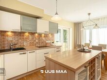 2 parkimiskoha, panipaiga ja suure terrassiga korter. Vaba!