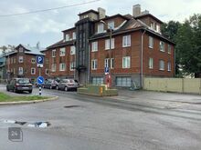 Üürile anda omanikult, maakleritasu ei lisandu, korter asub bussipeatusest 50m2 ja Kalamaja merest