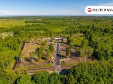 Päikesekivi: Elu looduse ja melu vahel