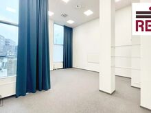 Büroopind esinduslikus ärimajas Tallinna südalinnas
