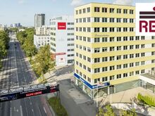 Valgusküllane väikebüroo Pärnu mnt ääres - parkimine hinnas!