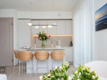 Päikeseloojangute townhouse merekaldal