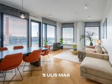 Suure terrassiga penthouse Talsinki ja Vanalinna vaadetega