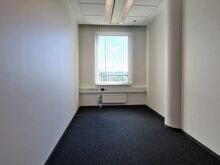 ÜÜRILE ANDA SUUREPÄRASE VAATEGA BÜROOPIND!