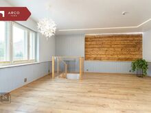 Stiilselt renoveeritud 3-toaline vanalinnas - Pikk tn 14 -