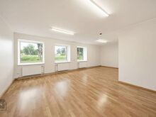 Koli oma äriga uude renoveeritud pinnale!