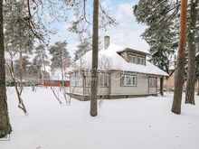 Ajalooline puitelamu Nõmme vaikses elukeskkonnas