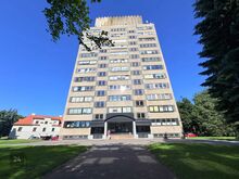 Kontor Narva kesklinnas ostuvõimalusega!