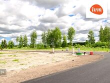 Elamumaa kinnistu Pärnu linna vahetus läheduses.