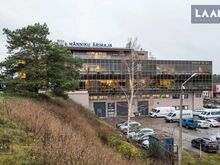 2. korruse büroo köögiga Männiku Ärimajas!