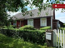 Müüa Türi linnas majaosa (kaasomand, sõlmitud on notariaalne kasutuskord) koos mõttelise osaga 
