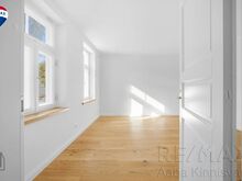 Eraldi sissepääs, terrass, parkimiskoht