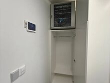 ENAMPAKKUMINE: BÜROOPIND KAHE GARAAŽIKOHAGA