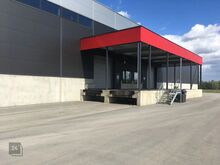Anda üürile 7000m2 suurune ladu, mis on jagatud neljaks võrdseks ja eraldiseisvaks, 1750m2 suurus