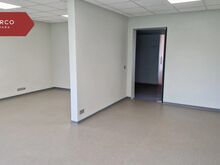 Üürile anda Mäo keskuses värskelt renoveeritud bürooruum I korrusel (35 m²)