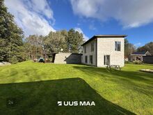 Müüa ehitusjärgus eramu koos abihoonega!