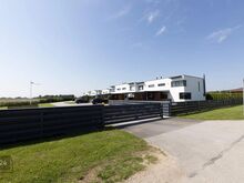 Otsapoolne ridaelamuboks Järvekülas!