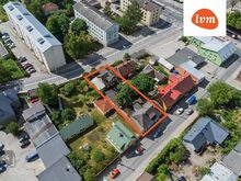 Arenduseks sobiv kinnistu kahe majaga!