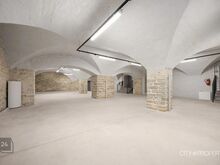 198 m² äripind Telliskivi kõrval!