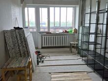 Sillamäe linnas on müügil avar kahetoaline korter- Kesk tn