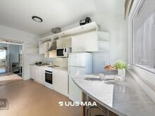Hoovipoolne, kõrged laed. Hindamisakt 218 000. Airbnb võimalus.