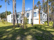 Päikesepoolne saunaga nurgaboks