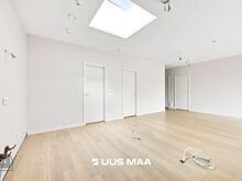 Maja valmis, hea planeering, katuseaken!