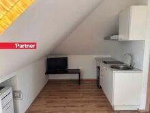 Üürile anda hubane ühetoaline katusekorter Soo tänaval!

20,3 m² suurune korter asub kolmekorru