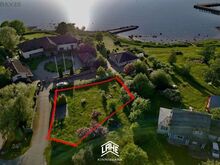 MEREVAATEGA ELAMUKRUNT