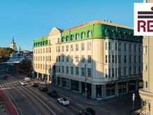 Esinduslik büroo Kesklinna ja Vanalinna piiril ajaloolises Saarineni majas!