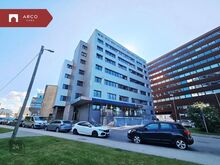 Hoones veel pindu saadaval, tasuta parkimine, avar vaade