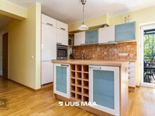 2 parkimiskoha, panipaiga ja suure terrassiga korter. Vaba!