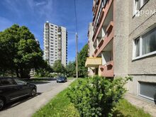 Müüa rõduga hoovipoolne korter Kivila pargi veerel!