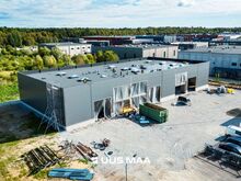 STOCK-OFFICE; 6,5 M KÕRGUS; 4×4,5 M TÕSTANDUKS; VAHENDUSTASUTA