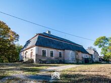 Küti mõisa peahoone, ait, jääkelder! 2,3ha maad.