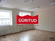 Üürile anda 2-st toast koosnev büroopind, mille aknad jäävad vaatega põhjapoole